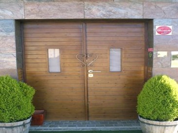 Madeira com reguado na horizontal